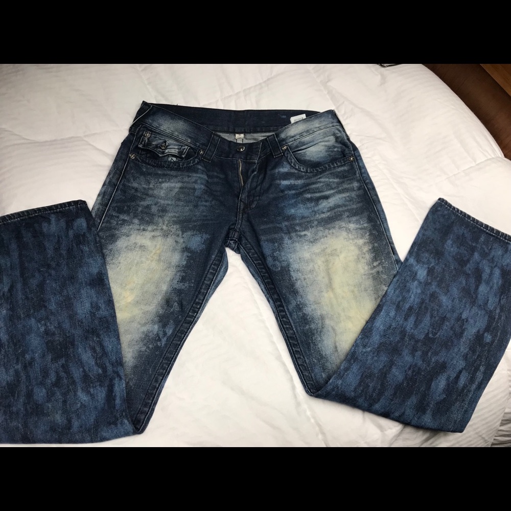 Men’s True Religion Jeans Size 33x32